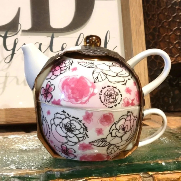 Ciroa Love For One Tea Set Ceramic with touches of Gold NWT - Picture 1 of 7